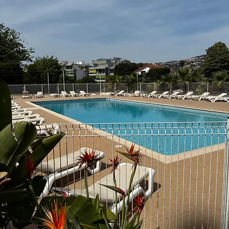 En Bord De Riviere, Pres Des Plages *