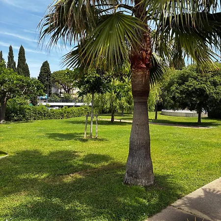 En Bord De Rivière, Près Des Plages Appartement *